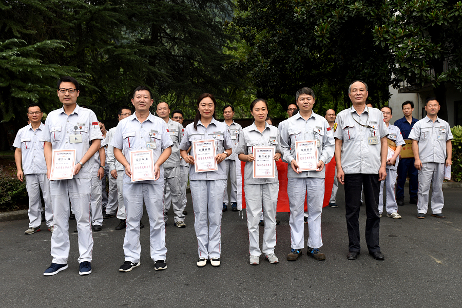 C:\Users\liangxq\Desktop\05.jpg C:\Users\liangxq\Desktop\05.jpg